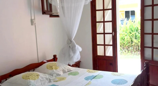 House With 2 Bedrooms in Saint-françois, With Pool Access, Furnished Garden and Wifi - 3 km From the Beach, Prenota Casa vacanze Hotel a Grande-Terre con piscina, Piscina