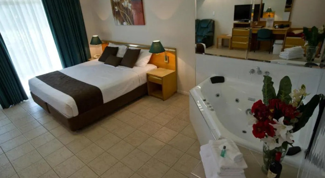 Люкс Mid City Motor Inn Singleton