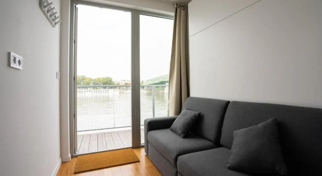 Номер Deluxe Sundeck botel - party boat