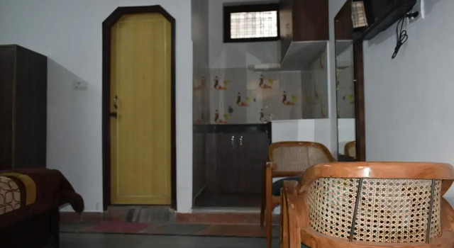 Hotel Classic Inn, Rezervovat Hotel Rišikéš Uttarakhand
