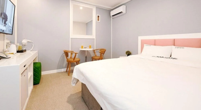 Номер Standard K-Pop Hotel