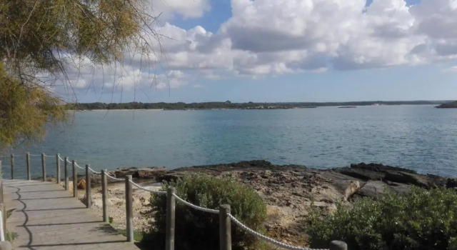 Коттедж с 2 комнатами Son Coves Petit