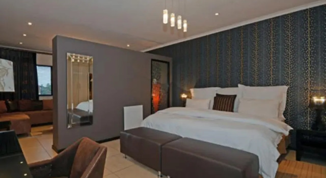 12 Stars Lifestyle Apartments