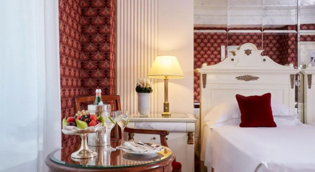 Двухместный номер Premium Hotel Regency - Small Luxury Hotels of the World