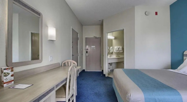 Двухместный номер Standard Motel 6-London, ON - Ontario