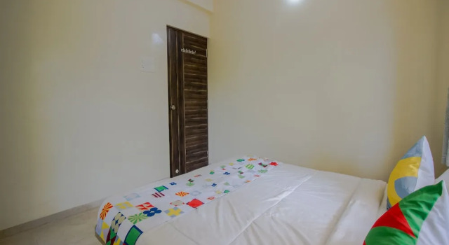 OYO 14557 Home Modern 1BHK Saligao, Prenota Hotel Hotel a Goa con parcheggio, Parcheggio