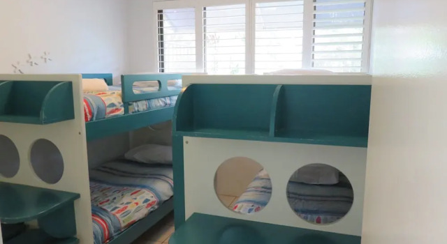 Семейные апартаменты с 2 комнатами с частичным видом на океан Sunseeker Lodge