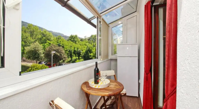 Студия Apartments Sersic