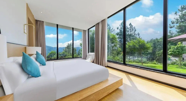 Двухместный семейный номер Standard с видом на горы XMAN Sunrise Peaks Resort