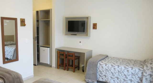 Kaakupe Praia Hotel, Забронировать Отель Отели Параны с бассейном, Бассейн