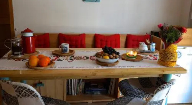 Holiday Home Dealul Negru, Varaa Hotelli Belis 
