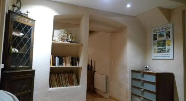 Апартаменты LOurs des Corbières - Chambres dhôtes
