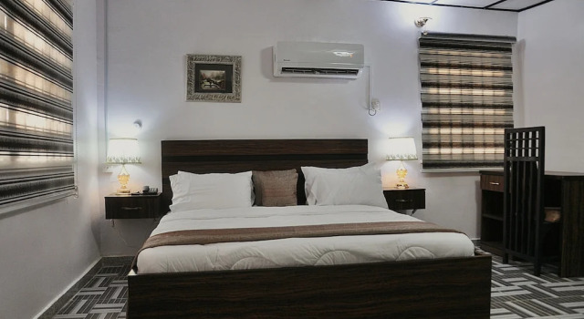 Люкс Deluxe Jolie Suites
