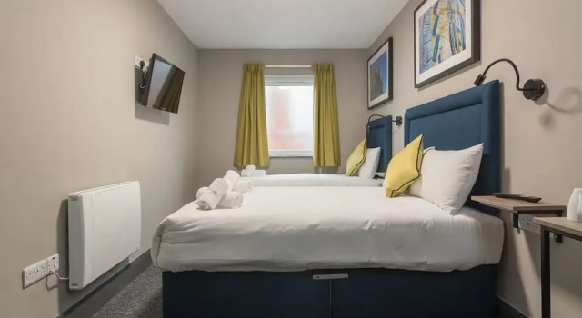 The Ireton by Stay in Belfast, Забронировать Отель Отели Белфаста с парковкой, рядом с Тюрьма Крамлин-Роуд в Белфасте, Парковка