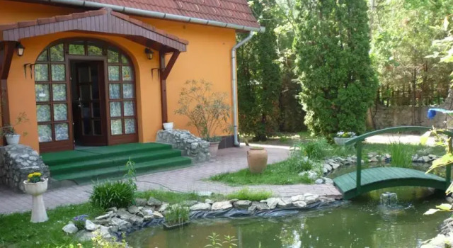 Tornácos Panzió, Buchen Sie Gasthaus Motels in Südtransdanubien, Motel