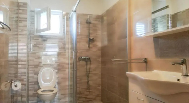 Апартаменты с 3 комнатами Marin Apartment