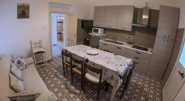 Casa A&M 2, Забронировать Отель Онифаи Barbagia