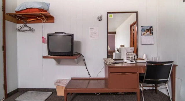 Wild Goose Motel and Campground, Prenota Campeggio Hotel a Saskatchewan con parcheggio, Parcheggio