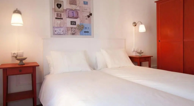 Апартаменты Bright 2 bedroom apt in 22@, close to the beach