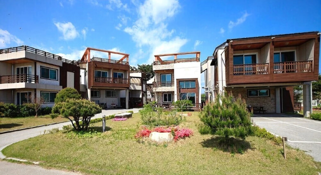 Kyungpo Hyooro Pension, Boek Hotel Hotels in Gangwon-Do met parkeren, Parkeren