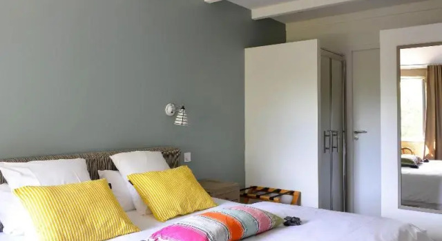 Номер Classic Logis Hôtel La Ferme de Flaran