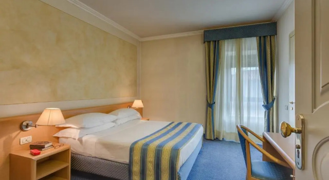 Standard- dobbelt værelse Quality Hotel Continental Brescia