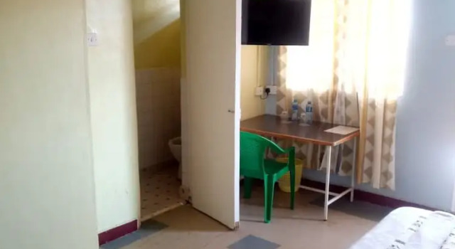 Freci Hotel, Rezervovat Hotel Hotely v Nakuru County se snídaní, Snídaně