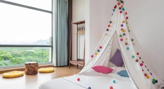 Семейный тент с красивым видом из окна Guangzhou Yuxi Guli Garden Boutique Homestay