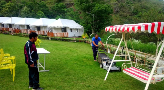 Коттедж c 1 комнатой с видом на горы Banjara Mountain Retreat Chail Hills