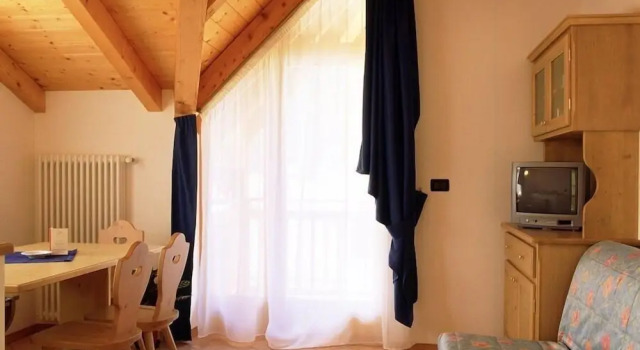 Апартаменты Residence Kristall- Fiemme Holidays