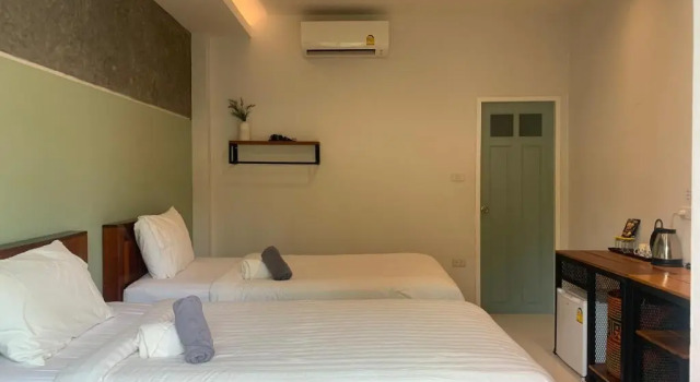 Двухместный номер Standard с видом на бассейн Phangan Hometown Resort