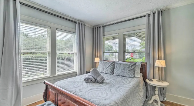Elegant Houston Retreat < 2 Mi To Downtown!