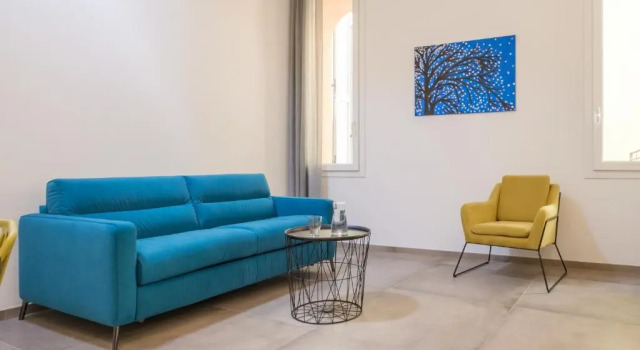 Helga House by Studio Vita, Забронировать Отель Болонья провинция Болонья, рядом с Башня Гарисенда