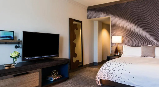 Номер Standard Renaissance Waterford Oklahoma City Hotel