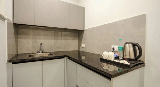 Студия Standard Royal Studio Golf Course Road