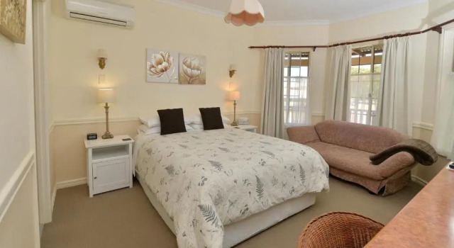 Двухместный номер Standard с видом на сад Anchorage Guest House and Self-contained Accommodation