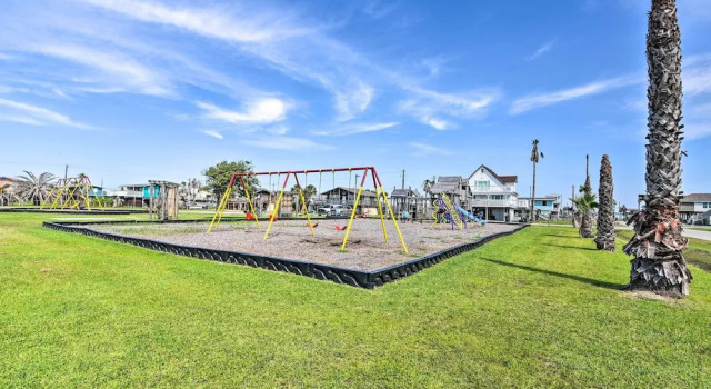 Sea Isle Retreat: Restaurant, Bar & Marina On-site