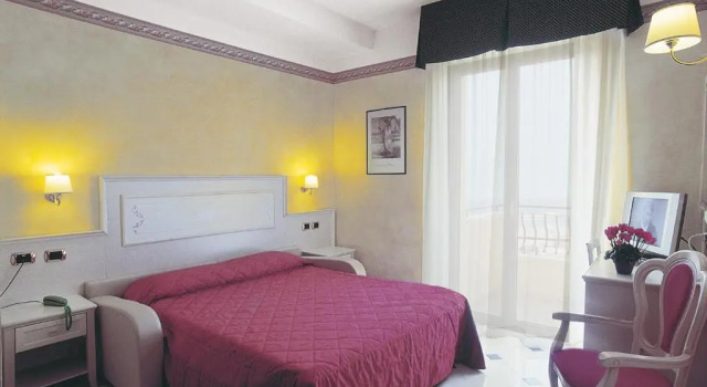 Студия Residence Record