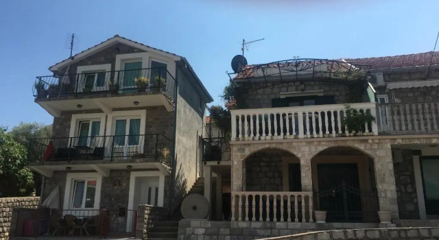 Studio Apartments Krasici