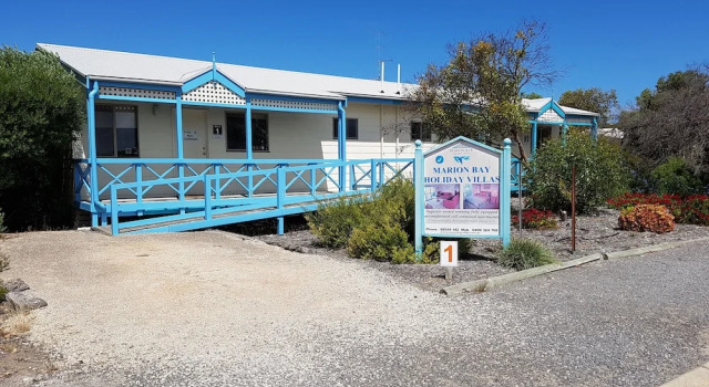 Вилла Standard Marion Bay Holiday Villas