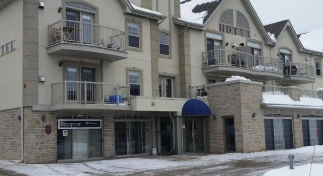 Апартаменты Hotel St-Sauveur
