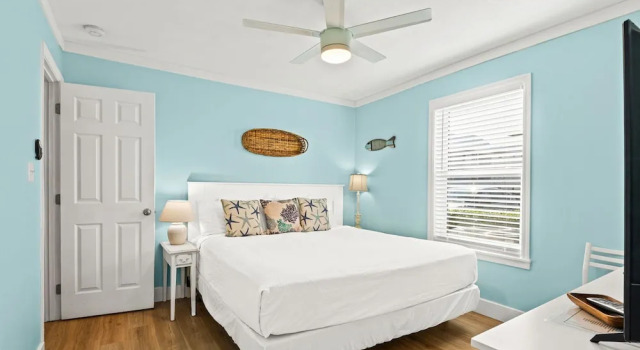 Pet-friendly Corner 1st Floor Condo in Seagrove, Steps From the Beach, Забронировать Апартаменты/квартира Апартаменты штата Флориды, Апартаменты/квартира
