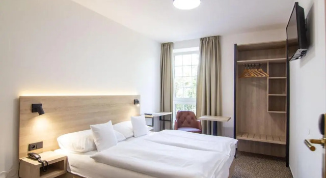Standard Doppel Zimmer Hotel Avion