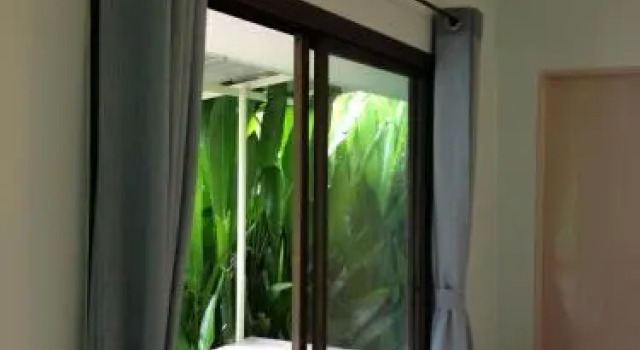 Nakaphura, Varaa Hotelli Hotellit North-Eastern Thailand pysäköinnillä, Pysäköinti