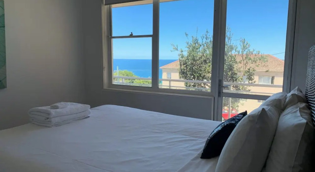 Bondi 2 Bedroom - Bondi and Tamarama Views