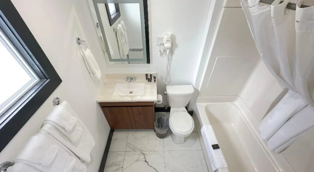 Номер Classic Motel 7 Inn & Suites