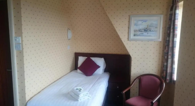 Номер Standard Cumberland Hotel