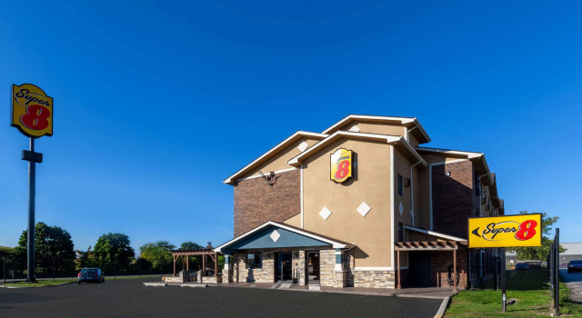 Super 8 by Wyndham Roseville/Detroit Area, Boek Mini-hotel Hotels in Mt Clemens met ontbijt, Ontbijt