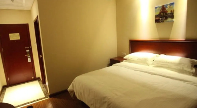 Двухместный номер Standard GreenTree Inn Suqian Suyang South ShangHai Rd Darunfa Hotel
