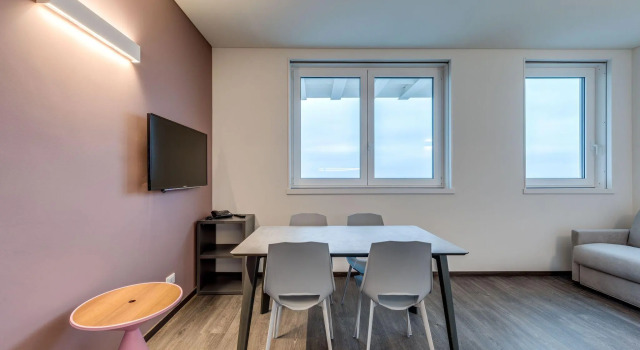 Comfortable Apartment in Venice near a strea, Забронировать Апартаменты/квартира Отели Местре с парковкой, Парковка